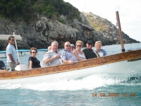 2009 09 14 Bootsfahrt zu den 3 Grotten Gegnerboot