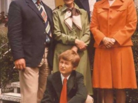 1977-familie-mit-mayrhuber-oma-in-lohnsburg
