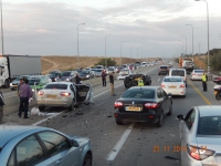 Schwerer Verkehrsunfall bei der Heimfahrt mit 4 Autos