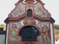 fuessen-illuisionsmalerei-auch-auf-der-spitalkirche