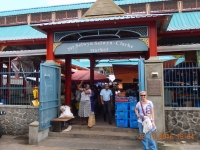 Eingang zur Markthalle