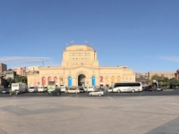 2016 10 16 Jerevan Platz der Republik