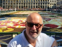 2016 08 15 Brüssel Blumenteppich mit 700 000 Blumen