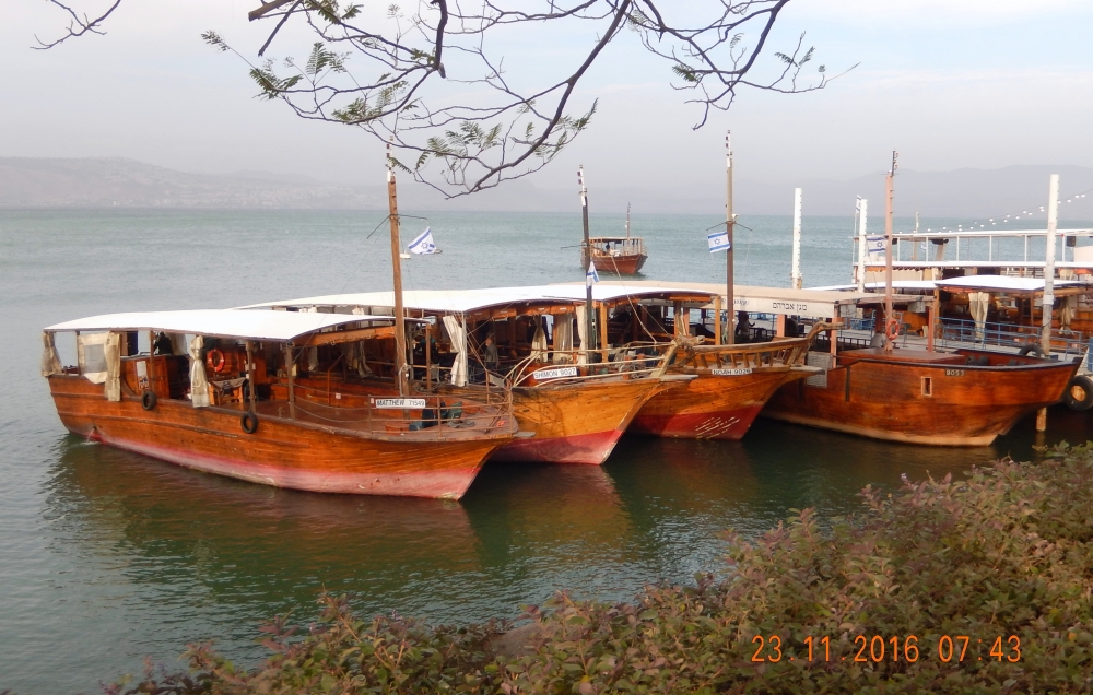 See Genezareth unsere Boote für die Bootsfahrt