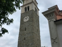 Mächtiger Glockenturm
