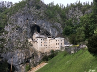 Burg Predjama