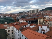 2017 06 06 Über den Dächern von Bilbao aus dem 12 Stock