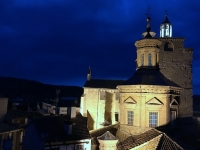 Blick auf das nächtliche Pamplona