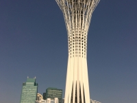 2017 08 26 Astana Bayterek Tower Reisewelt on Tour Schild
