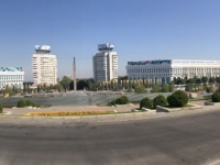 2017 09 01 Almaty Platz der Republik