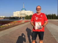2017 08 26 Astana Präsidentenpalast FC Bayern