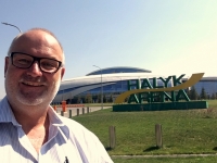 2017 09 02 Almaty Halyk Eisarena bei der Fahrt zum Flughafen