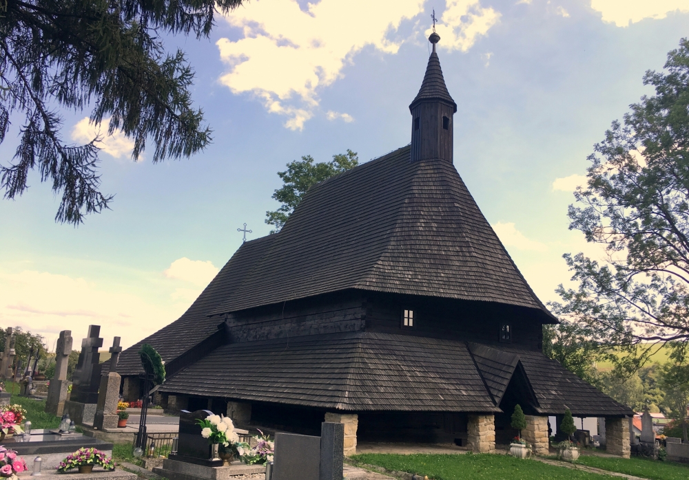 Slowakei Tvrdosin Holzkirchen in den Karpaten Kopfbild