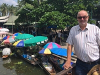 2017 10 28 Thailand Schwimmender Markt