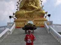 2017 10 28 Samut Songkhram Goldener Buddha FC Bayern München
