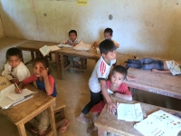 2017 10 31 Dorf Ban Huay Lern Schulklasse