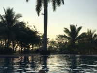 Sonnenuntergang im Pool