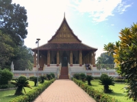 2017 11 08 Vientiane Tempel Wat Ho Phra Keo Gartenanlage