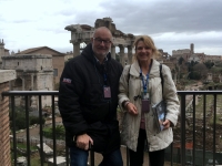 2017 12 14 Forum Romanum mit Reiseleiterin Anne