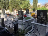 2018 02 25 Alsancak Friedhof neben Hotel