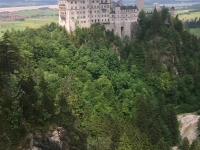 Schloss Neuschwanstein direkt auf dem Felsen