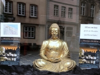 Werbung für Buddhamuseum