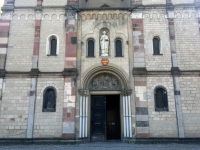 Basilika Sankt Kastor Eingangsportal