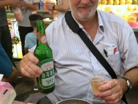 Prost mit Taiwan Bier