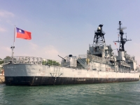 2018 09 26 Tainan Anping Hafenrundfahrt Marineschiff von hinten