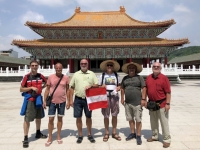 2018 09 28 Kaoshiung Konfuzius Tempel mit Chinesenhut