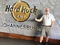 2018 10 21 Johannesburg Stamperlkauf im Hard Rock Cafe