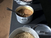 Zum Abendessen gibt es Spagetti Bolobnese mit Coleslaw
