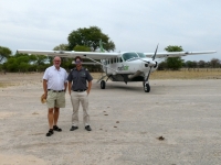 2018 10 25 Flug ins Okawango Delta mit Pilot und Flieger Cessna 208 B