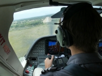 Pilot beim Landeanflug