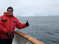 2019 03 11 Riesiger Eisberg bei der Ausfahrt aus dem Draygulsky Fjord