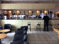 2019 03 16 Tristan da Cunha Bar der Prinz Philip Hall