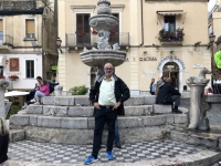 2019 05 26 Taormina Brunnen