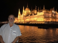 2019 07 19 Budapest Parlament bei Nacht