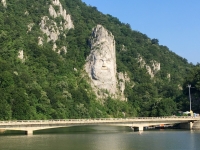 Steinfelsen Zebalus mit Brücke