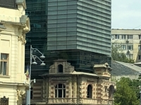 Alt und modern in einem Gebäude
