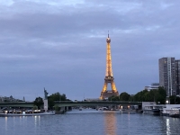 Freiheitsstatue und Eiffelturm