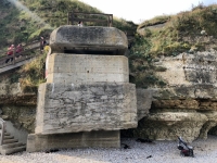 Bunkeranlage vom Strand aus