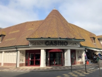 Casino im Badeort