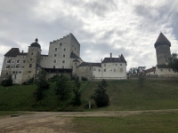 Burg Clam