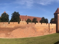 2019 08 24 Marienburg Burgmauer
