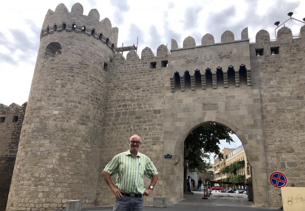 2019 09 09 Baku Eingang in die Altstadt