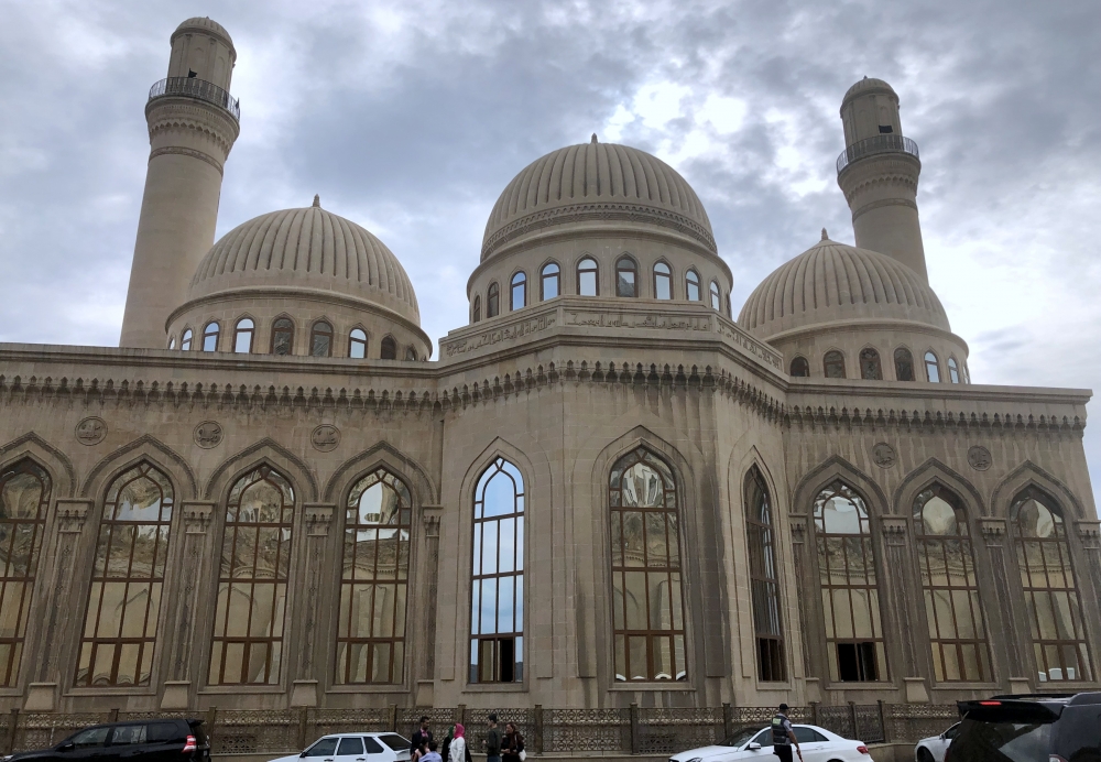 2019 09 10 Bibi Heybat Moschee Ausflug zum Vulkanschlamm
