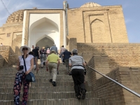 2019 09 28 Samarkand Nekropole Shaki Zinda Stiegenaufgang