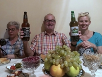 2019 09 29 Samarkand Abendessen bei RL zu Hause Prost