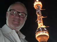 2019 10 03 Taschkent Fernsehturm bei Nacht